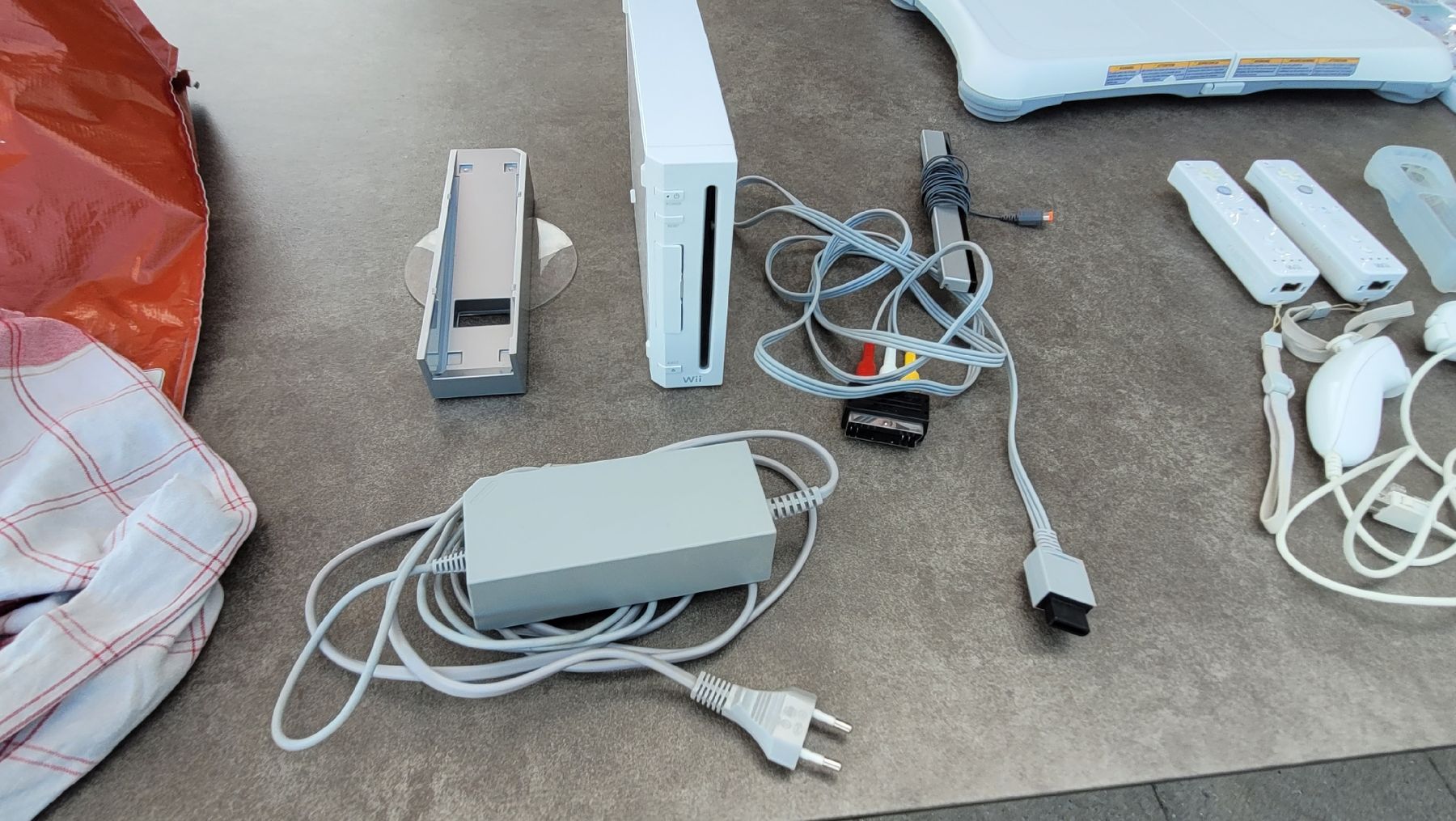 Nintendo Console: wii – Usato da Courtételle venduto da Fred1710 6