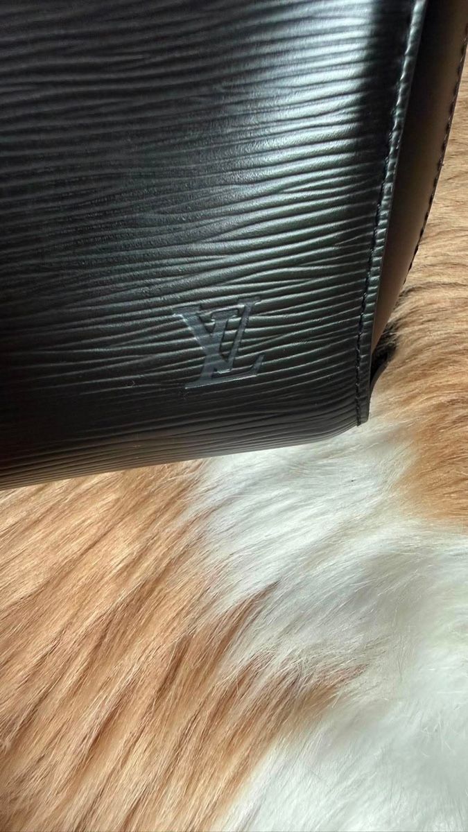 Louis Vuitton Rucksäcke: Louis Vuitton Mabillon Rucksack Schwarz Epi – Gebraucht aus Buch am Irchel von Pukpan_99 6