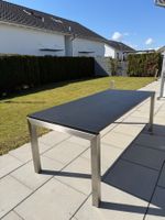 Granit Gartentisch mit Gartenstühle