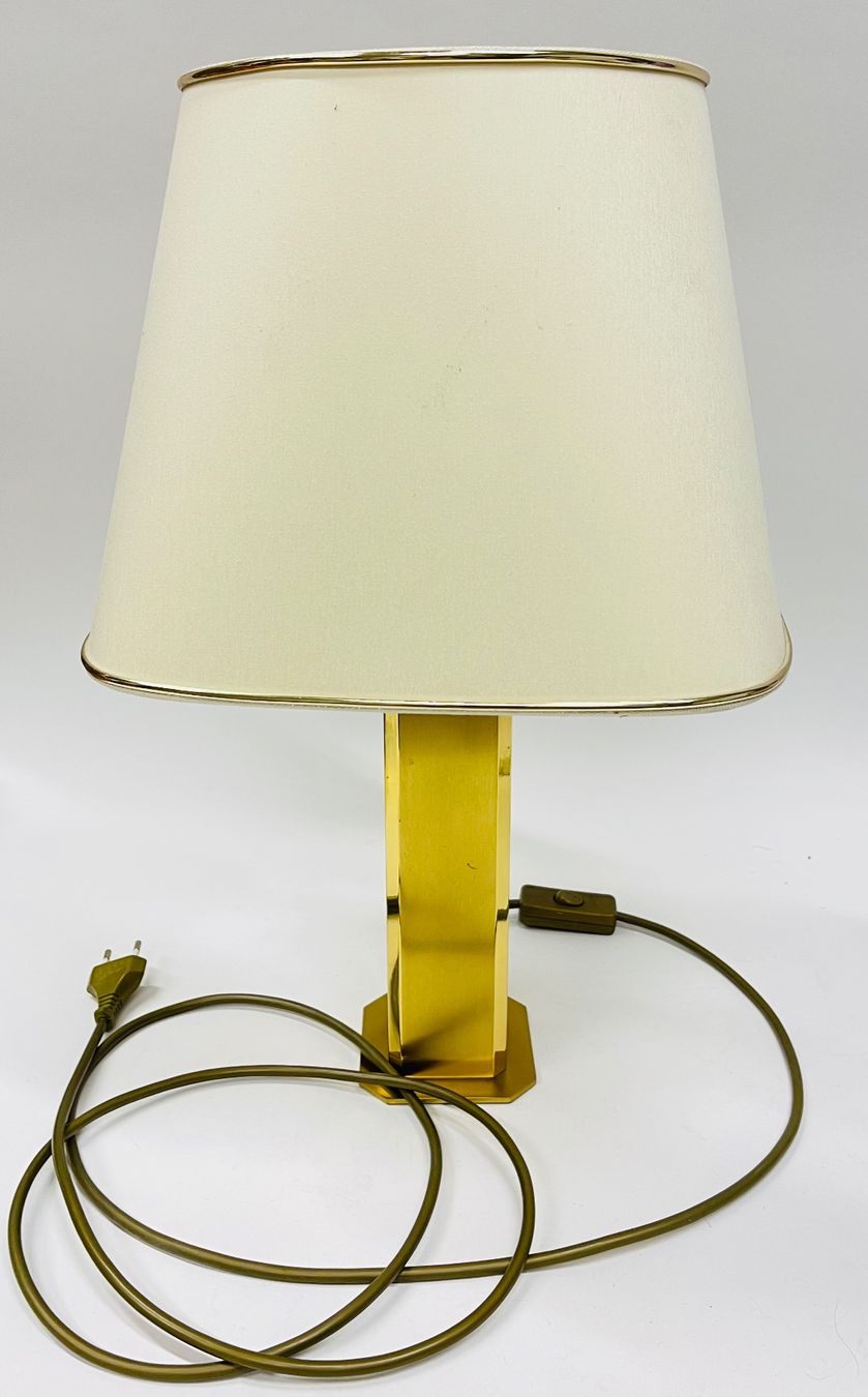 Lampade: Elegante Messing Tischlampe mit Schirm – Usato da Olten venduto da ELHANDEL 2