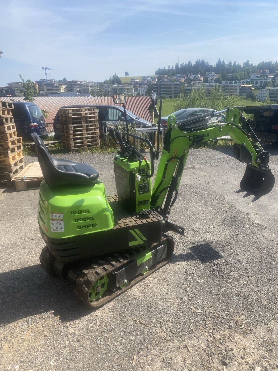 Escavatori: Minibagger Neuwertig  – Usato da Menzingen venduto da Edelmuni7 3