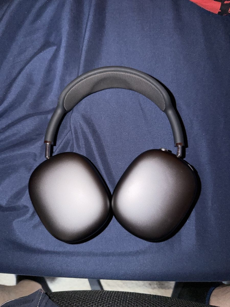 Apple Casques audio: Apple airpods max  – D'occasion à vissoie par nel_65xr 1