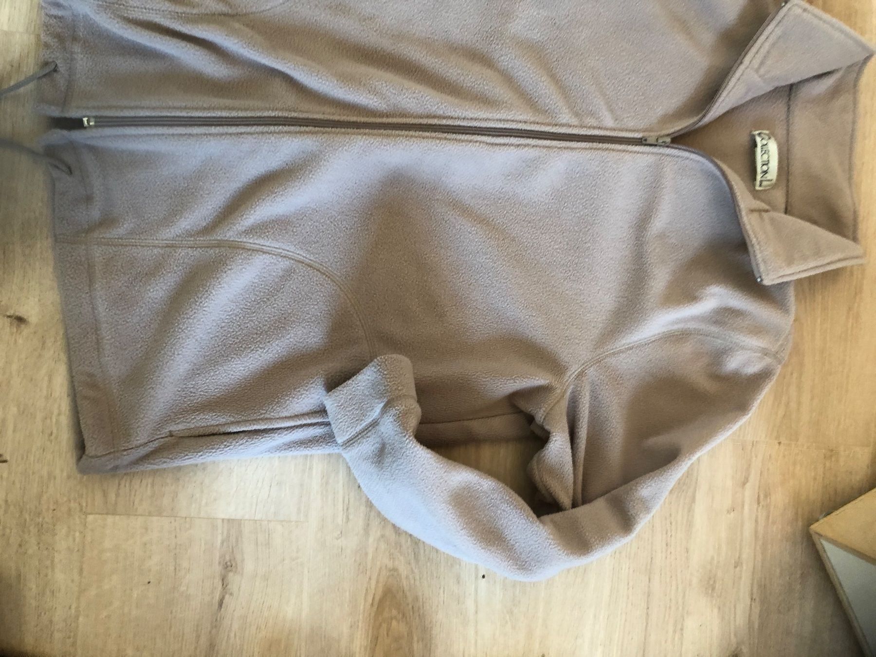 Giacche: Fliesjacke Grösse 44 – Usato da Lupsingen venduto da sta_wgg5 3