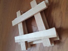 Holzstäbe zum Spielen, ähnlich Kapla