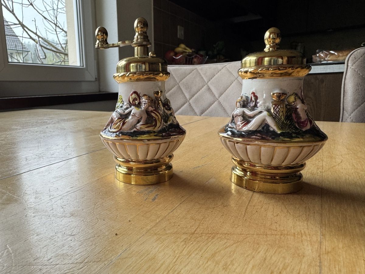 Set di piatti: Salzstreuer und Pfeffermühle – Usato da Tübach venduto da Tijera 1