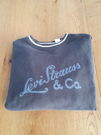 Levis Sweatshirt