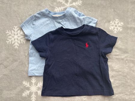 2 Baby T-Shirts, Grösse 62