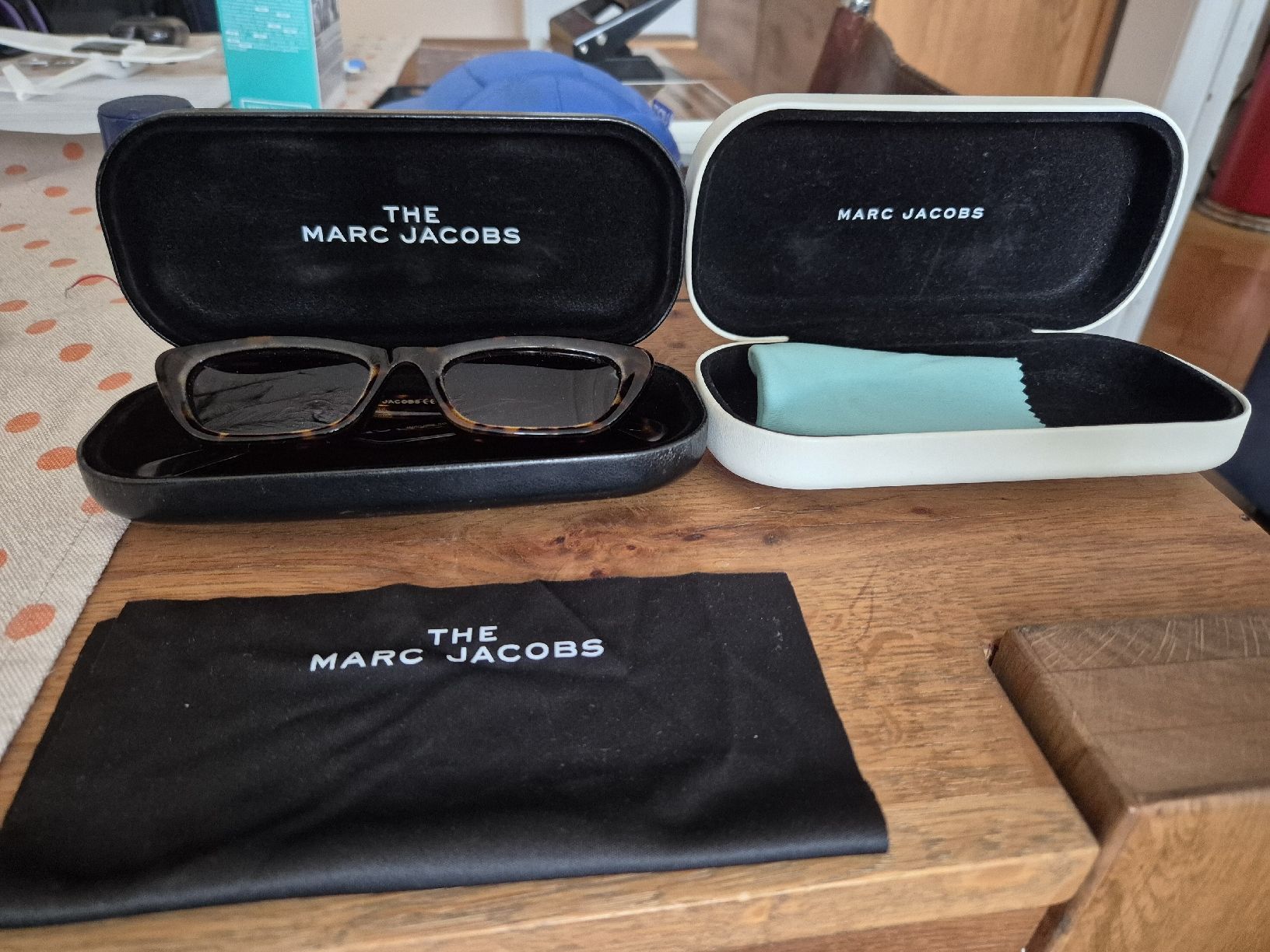 Lunettes & Verres: Marc Jacobs Sunglasses. Great condition. Summer style! – D'occasion à Genève par Giechi76