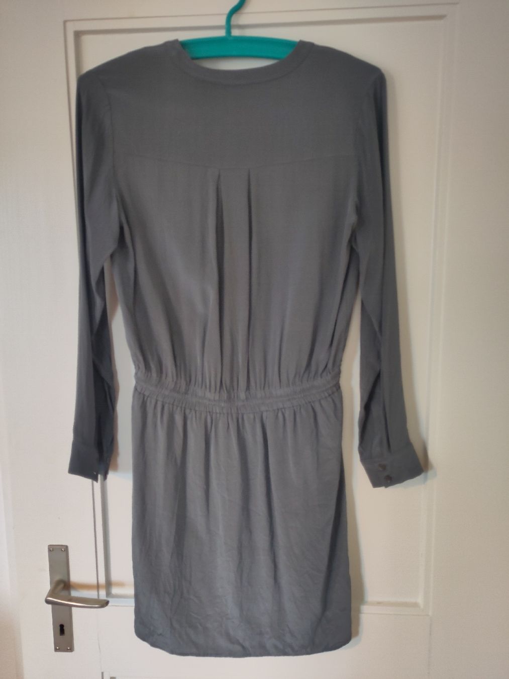 Repeat Vestiti: graues Kleid aus Seide von Repeat – Usato da Zürich venduto da ili_jzy7 1