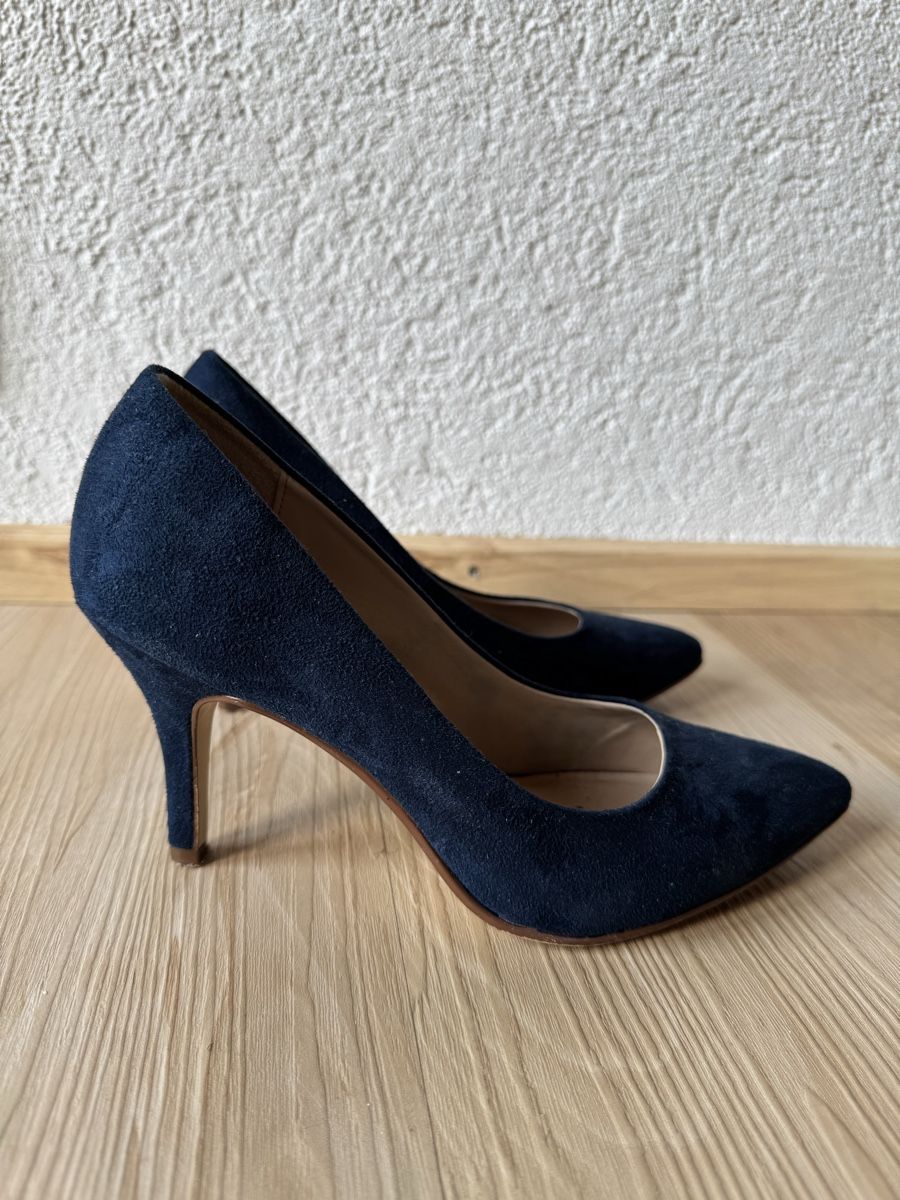 Scarpe da donna: Navy Pumps/ High Heels – Usato da Brienz BE venduto da Eleri.M 2
