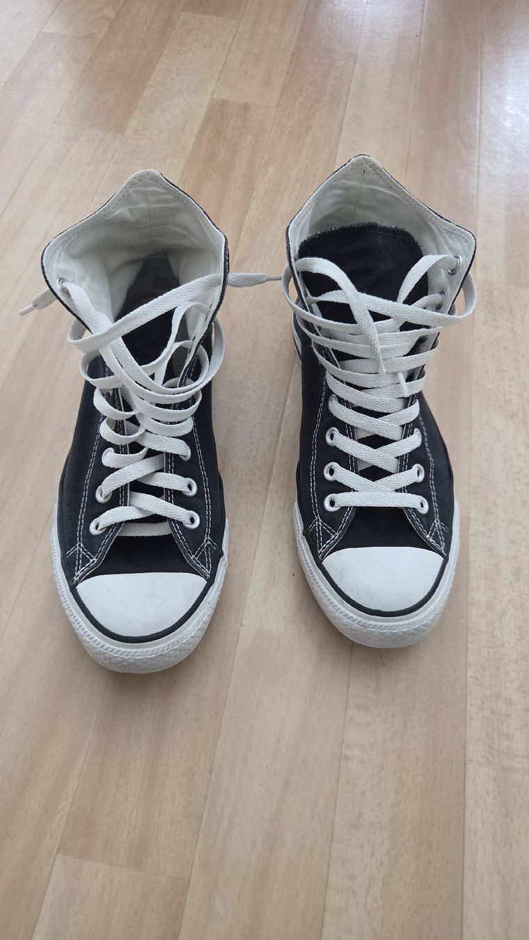 Converse Scarpe da uomo: Converse 8.5 schwarz – Usato da Illnau venduto da Holzerexpress