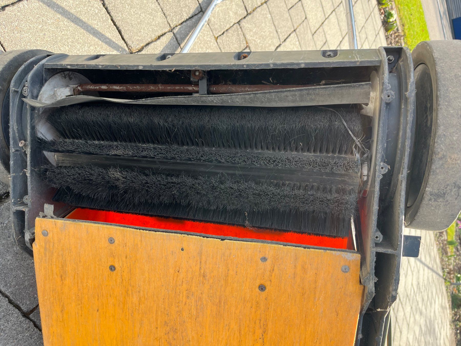 Tutte le macchine: Kehrmaschine WAP BK800 – Usato da Wolfhausen venduto da zottel4 6