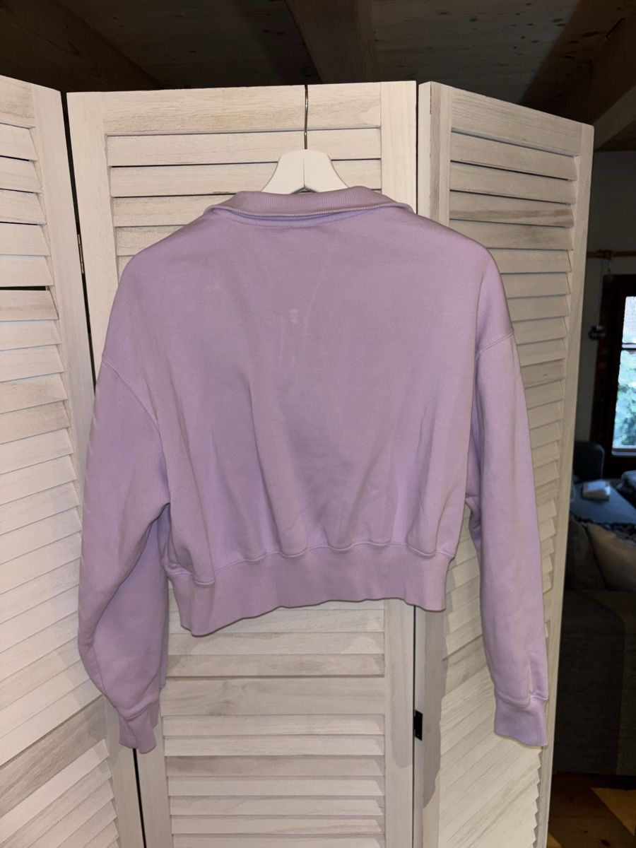 Nike Pulls & Sweat-shirts: Nike Zip-Pullover, lila, Grösse S – D'occasion à Richterswil par mel_qy98 1