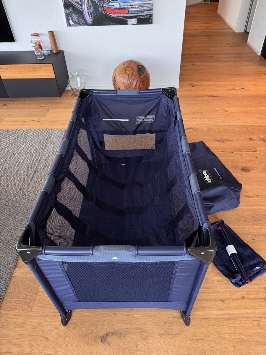 Letti: Chicco Reisebett mit Bassinet blau – Usato da Gisikon venduto da Andy251 4