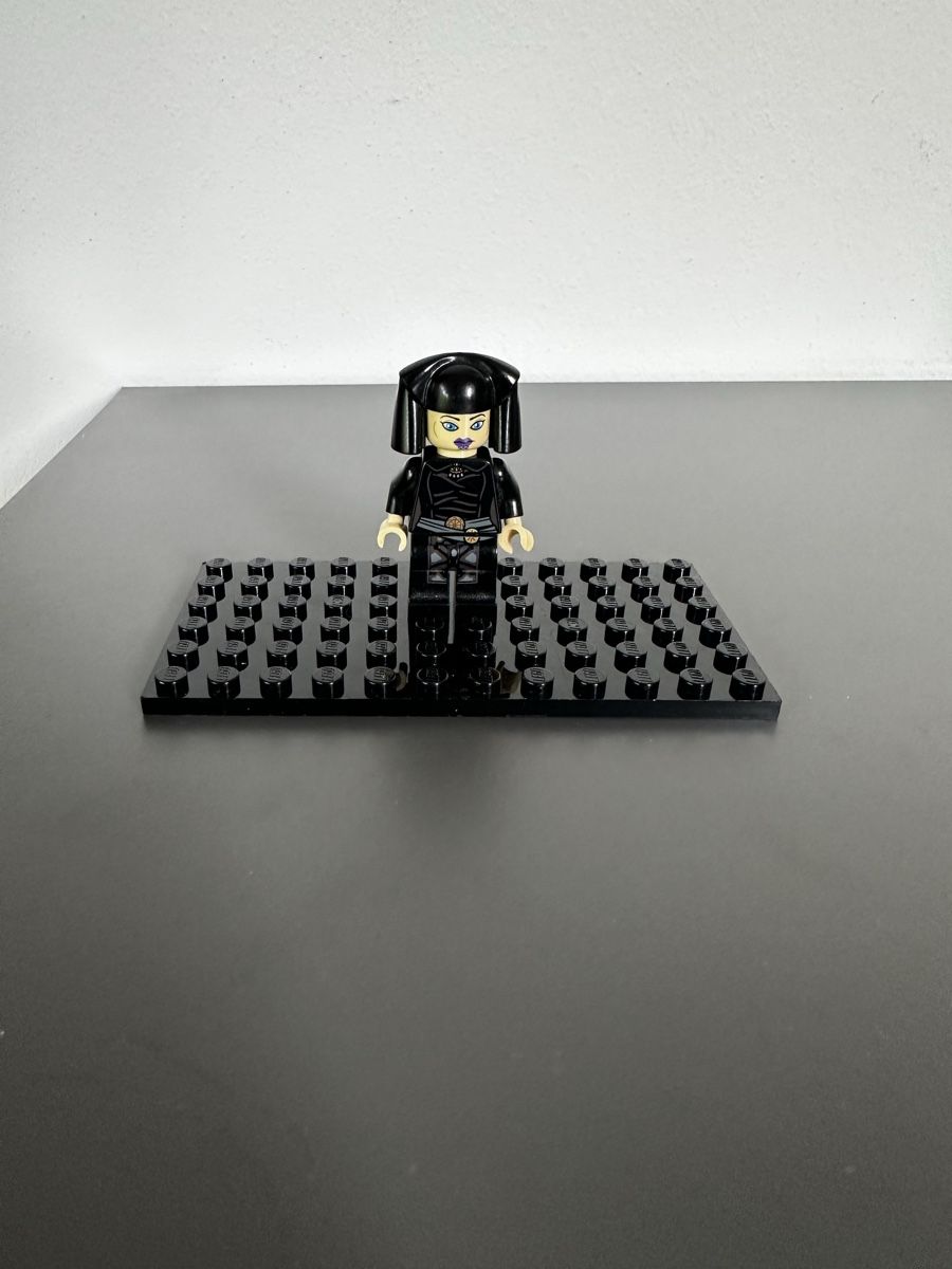 Lego Statuette: Lego Star Wars Minifigur-Luminara Unduli – Usato da Fahrwangen venduto da Ysydz
