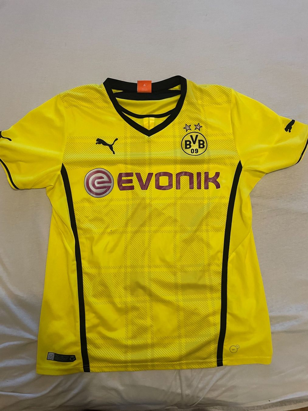 BVB Canottiere & Pantaloni: Borussia Dortmund BVB Trikot 2013/14 Grosse L – Usato da Villeneuve VD venduto da vin_7zm6