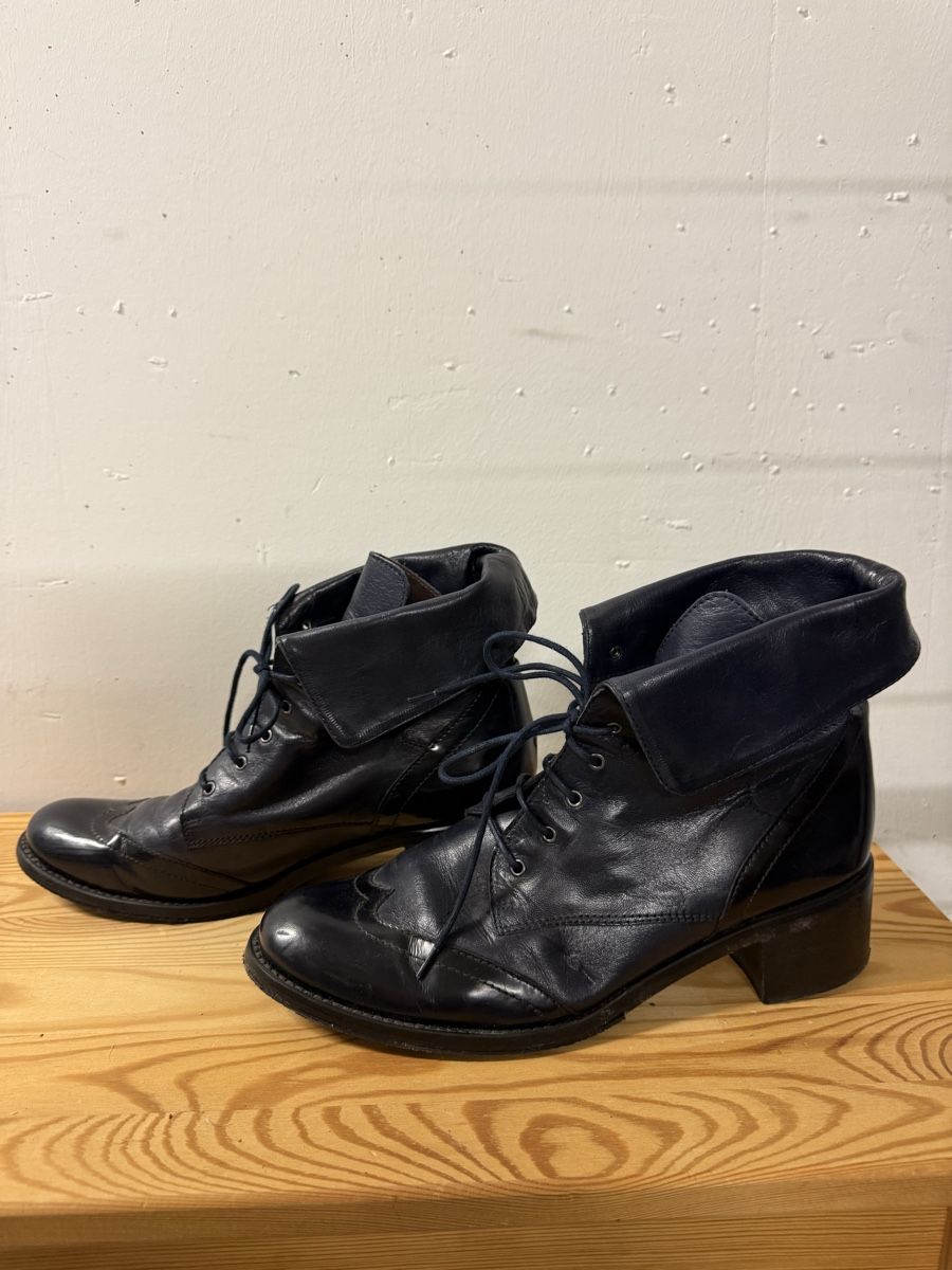 Navyboot Chaussures femmes: Navyboot Leder Stiefel Grösse 40 – D'occasion à St.Gallen par luc_cl9r 1