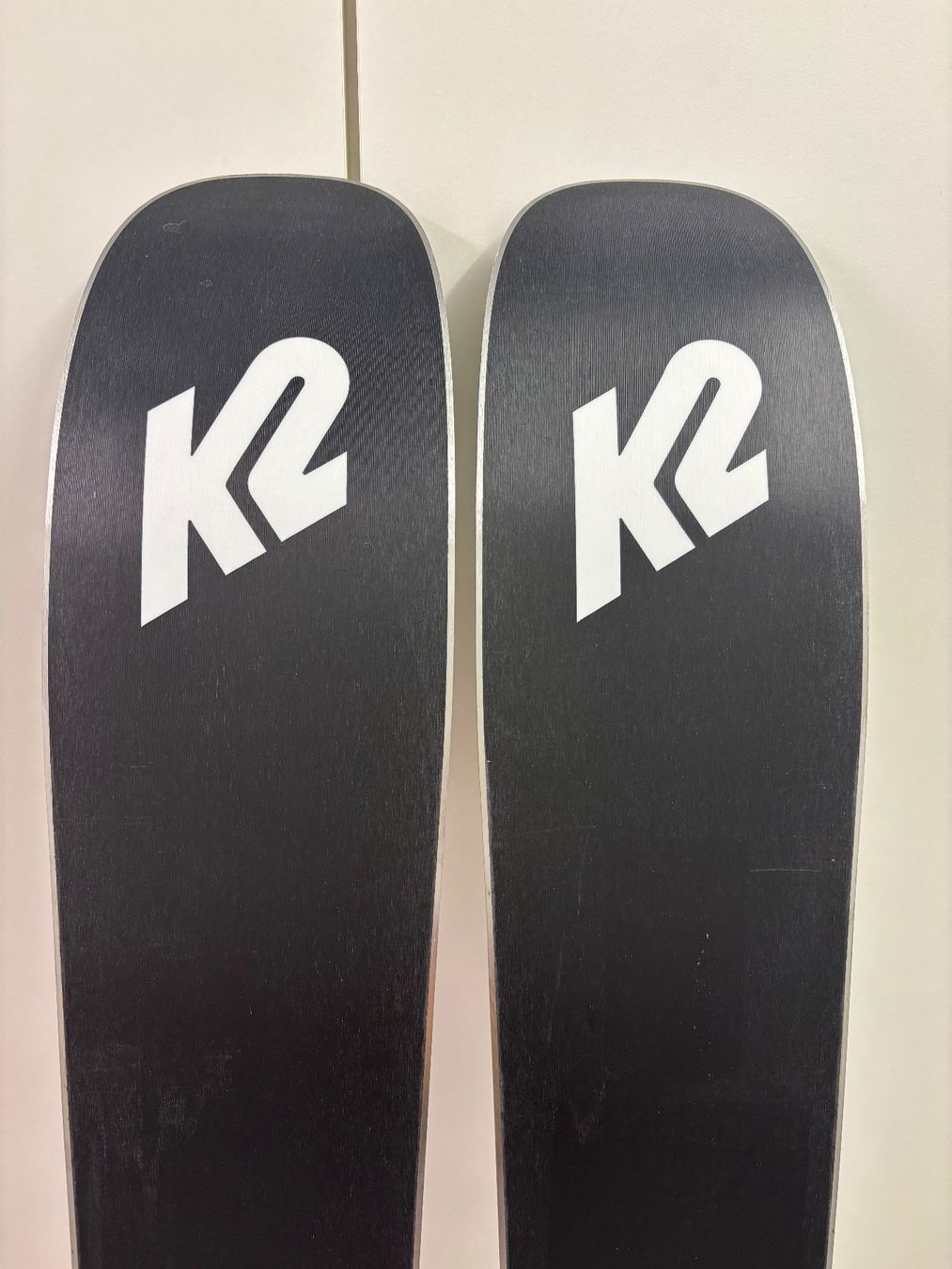K2 Skis: Mindbender von K2 163cm – Gebraucht aus Zumikon von dde_27lc 4