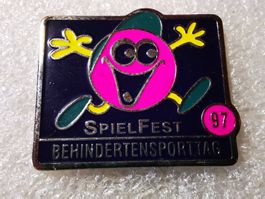 Ansteckpin 141: Spielfest 97