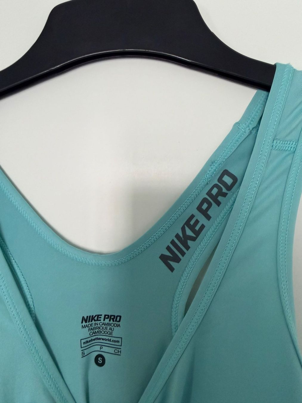 Nike Top: NIKE Sport stop - Size S – Usato da Muzzano venduto da Sidney_3 2