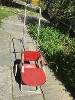 Tischsessel & Kinderwagen