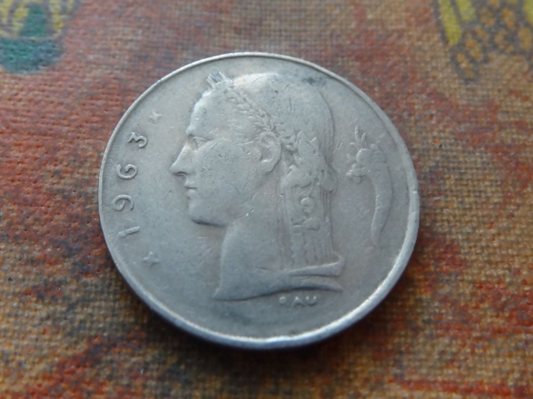 Tutti le monete: BELGIQUE  1  Franc  1963 – Usato da Romanel-sur-Lausanne venduto da Swift13
