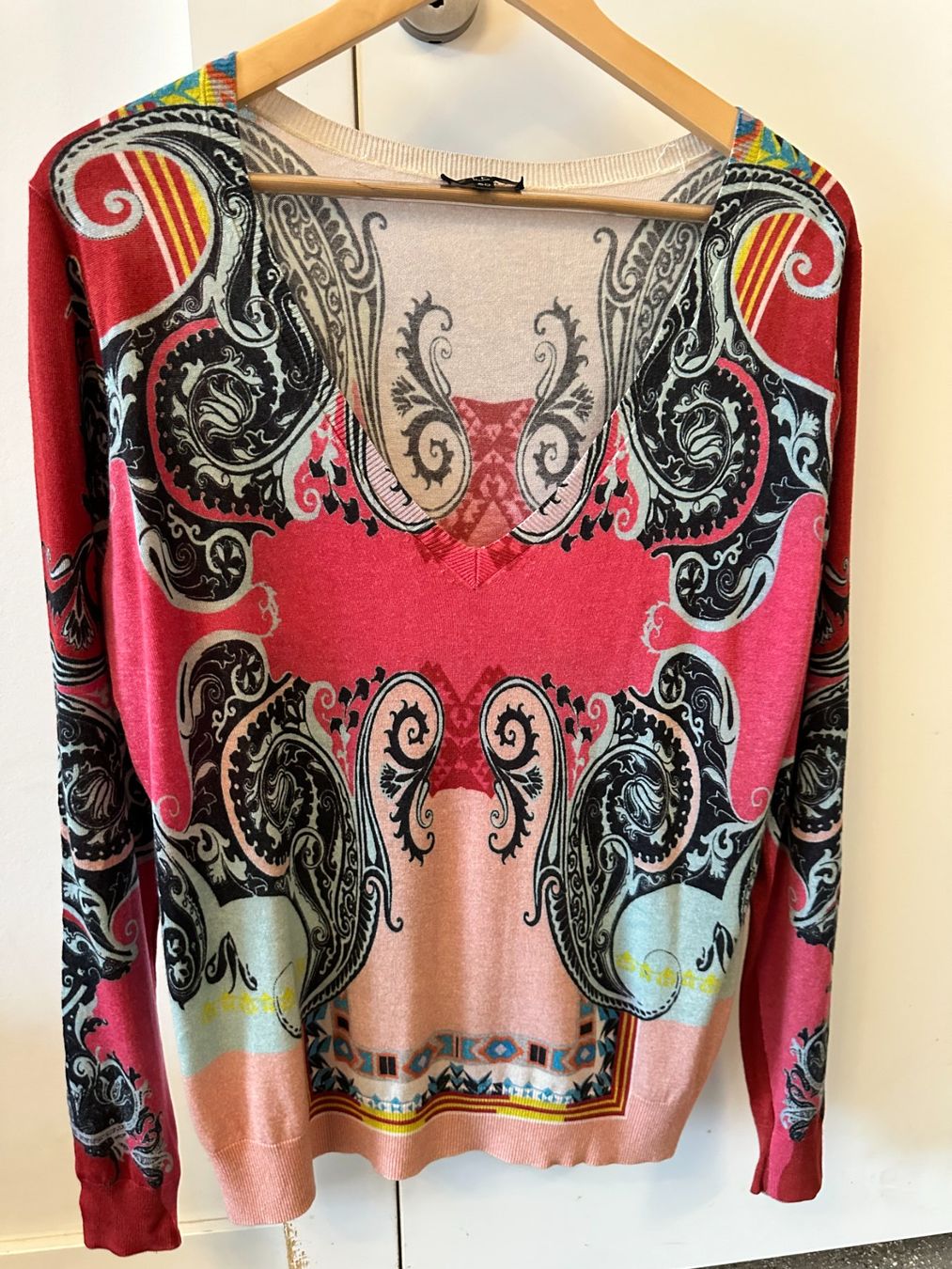 Etro Maglioni & Felpe: Pull ETRO 100% cachemire ETRO-Pullover Kaschmir 890CHF NEU – Usato da Genève venduto da Mycollection