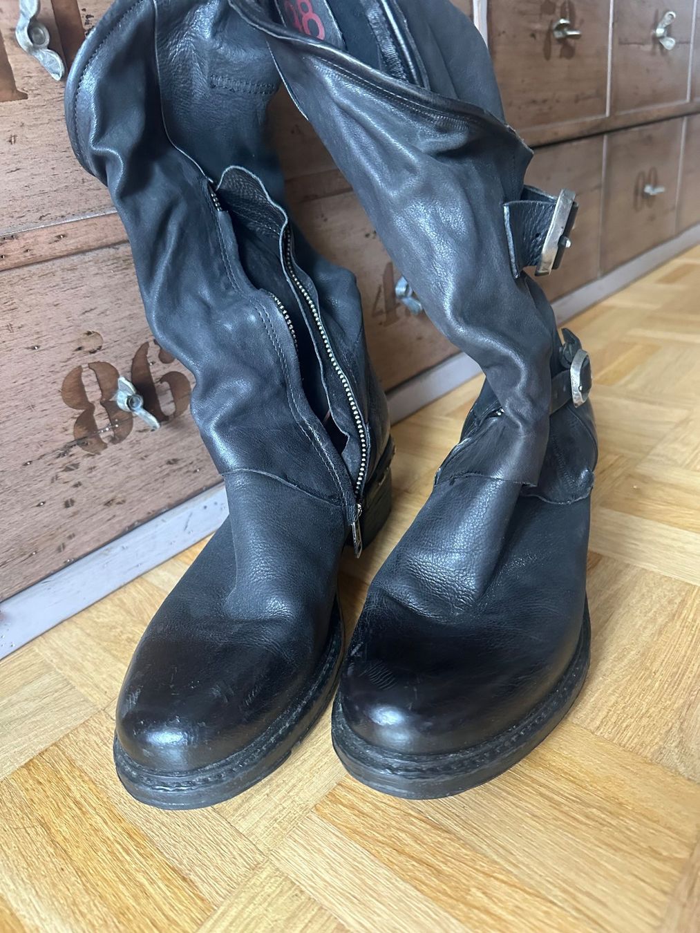 Damenschuhe: Stiefel – Gebraucht aus Oberrieden von yan_kn9m 3