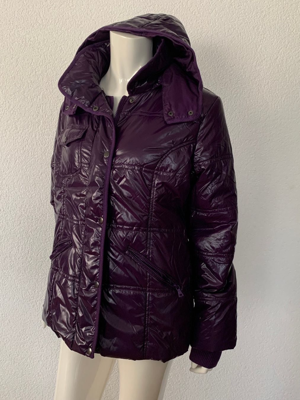Giacche: Damenjacke Grösse M – Nuovo e nell'imballaggio originale da Wetzikon ZH venduto da EvisStore