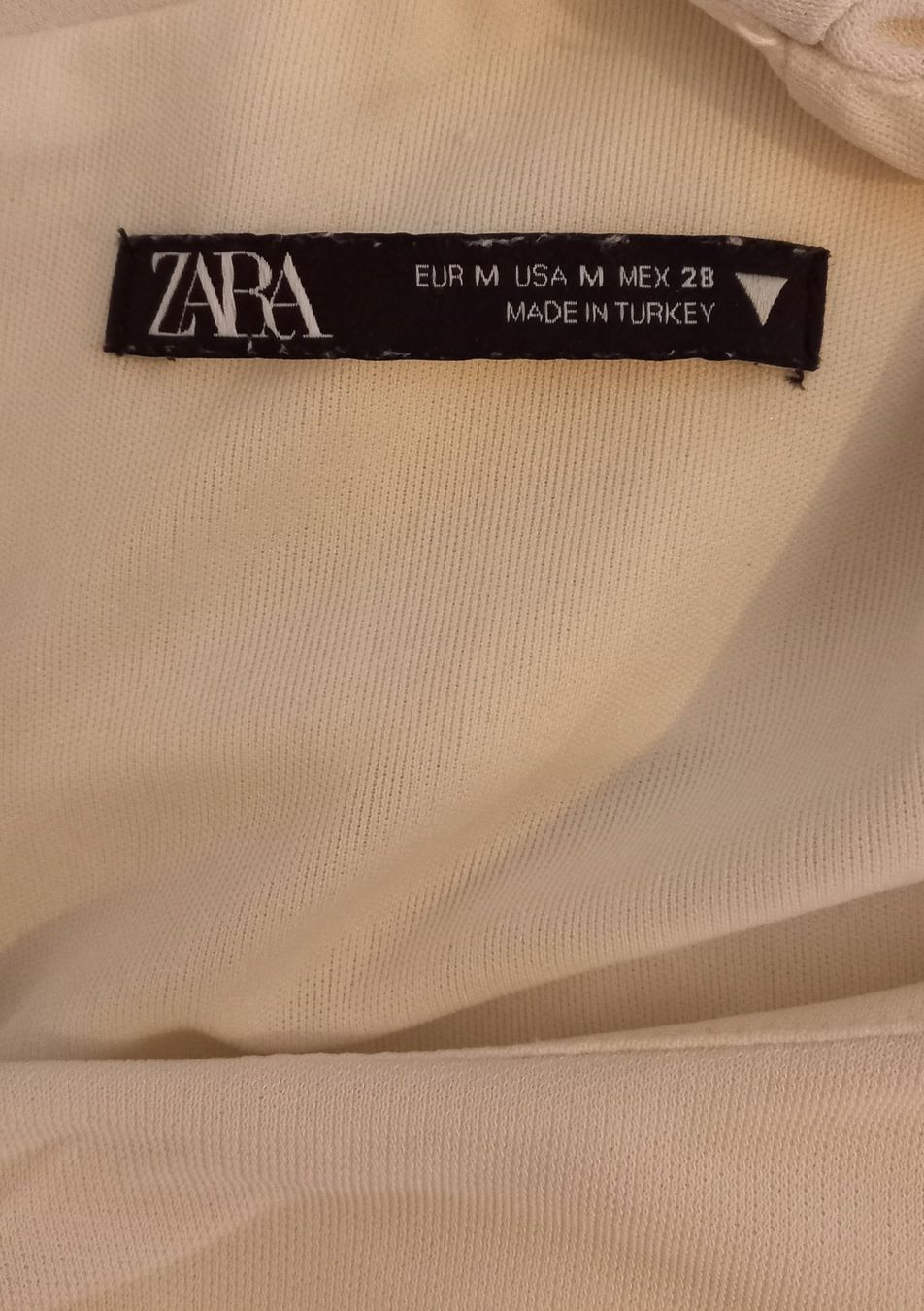 Zara Vestiti: Keid von Zara – Usato da Grüningen venduto da selinasearching 2