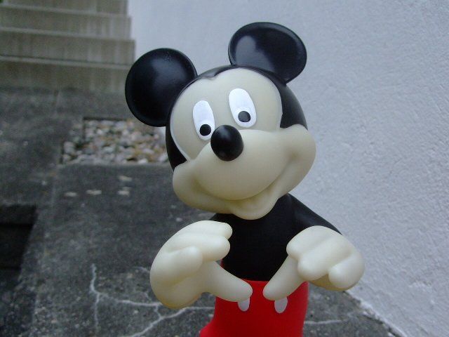 Statuette: MICKEY  MAUS SAMMLERSTÜCK ! – Usato da Schachen b. Reute venduto da Dzestar 5