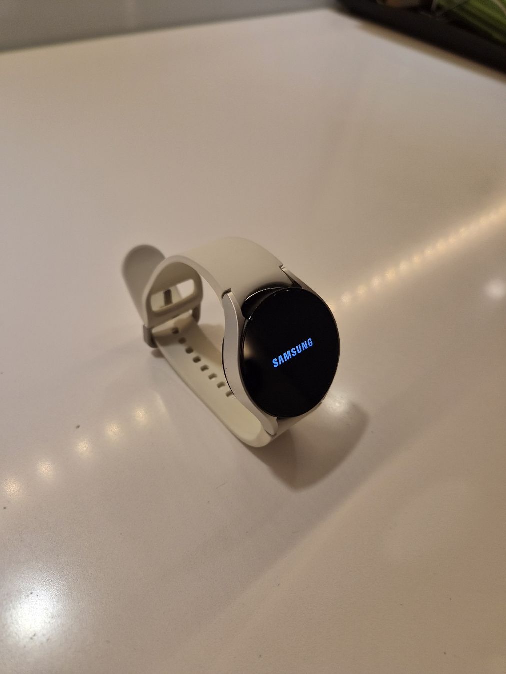 Samsung Smartwatch: Samsung Galaxy Watch 6 – Usato da Schöftland venduto da Gurumlai 1