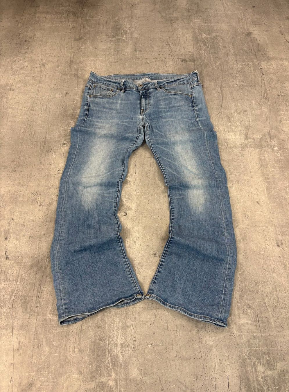G-Star Jeans: Vintage G-Star Bootcut Flared Jeans (L) – Nuovo (secondo la descrizione) da Werdenberg venduto da hase.vintage