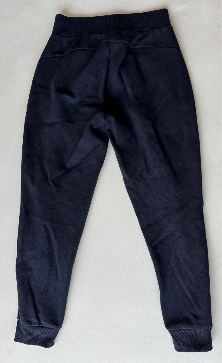 Ellesse Pantaloni: Schwarze ellesse Jogginghose Gr. S – Nuovo (secondo la descrizione) da Windisch venduto da _pascal_st_ 2