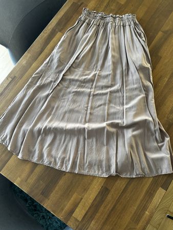 Edler Boutique Maxi-Rock Taupe Gr. XS – MADE IN ITALY 
