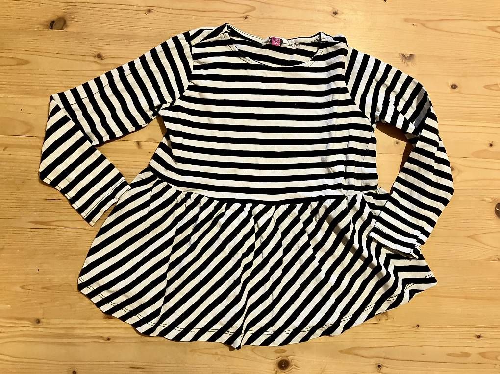 Maglioni & Felpe: Gestreiftes Langarmshirt Gr.128 – Usato da Brunnadern venduto da Bumlebee