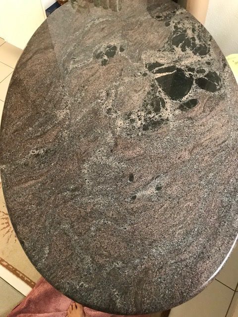 Tavoli: Granittisch, Esstisch – Usato da kloten venduto da Aepte70 1
