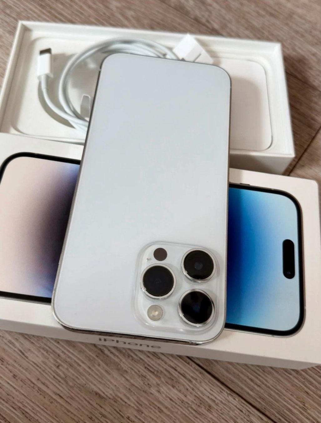 Apple Telefoni cellulari / Smartphones: iPhone 14 Pro Max (512GB) Akku 96% – Usato da Luzern venduto da Waince786 2