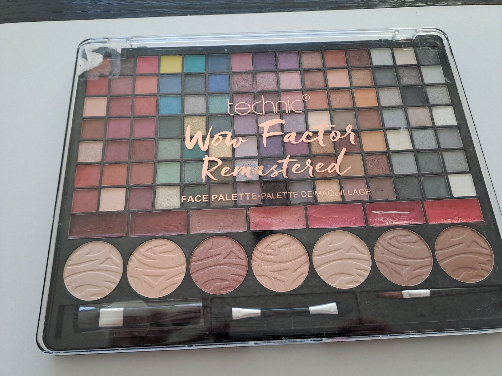 Make-up: Technic Wow Factor Remastered Face Palette - Schminkset – Gebraucht aus Münchenbuchsee von Babsique