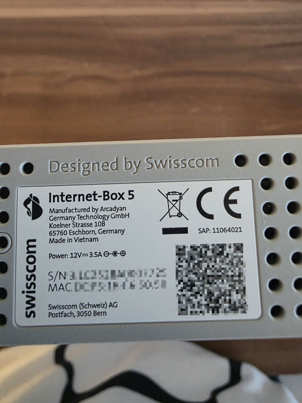 Swisscom Modem & Router: Internet-Box 5 Swisscom – Usato da Lyssach venduto da Eddie-Elfie 3