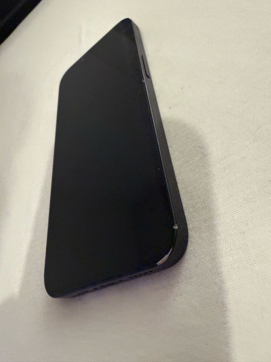 Apple Telefoni cellulari / Smartphones: iPhone 14 – Difettoso da Winterthur venduto da RN-789 2