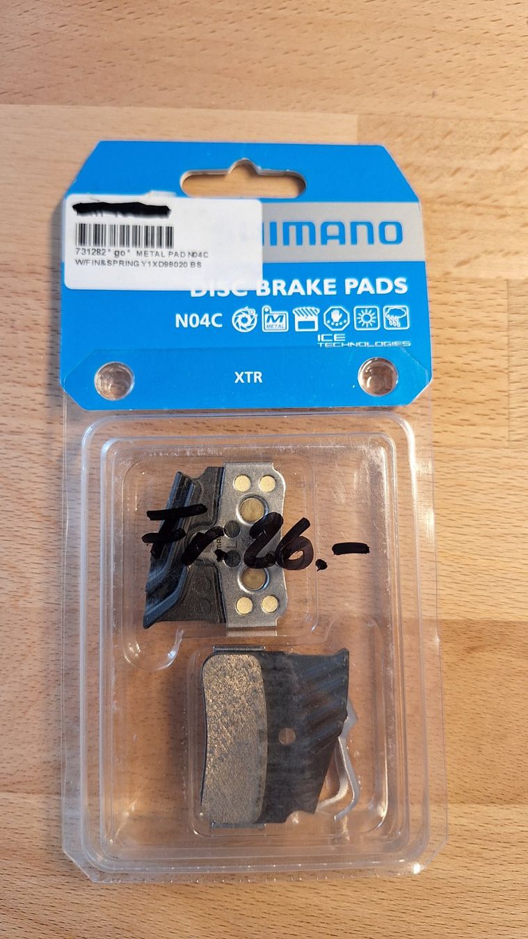 Shimano Ersatzteile: Shimano Bremspads XTR N04C – Neu und originalverpackt aus Cazis von RolfEggi