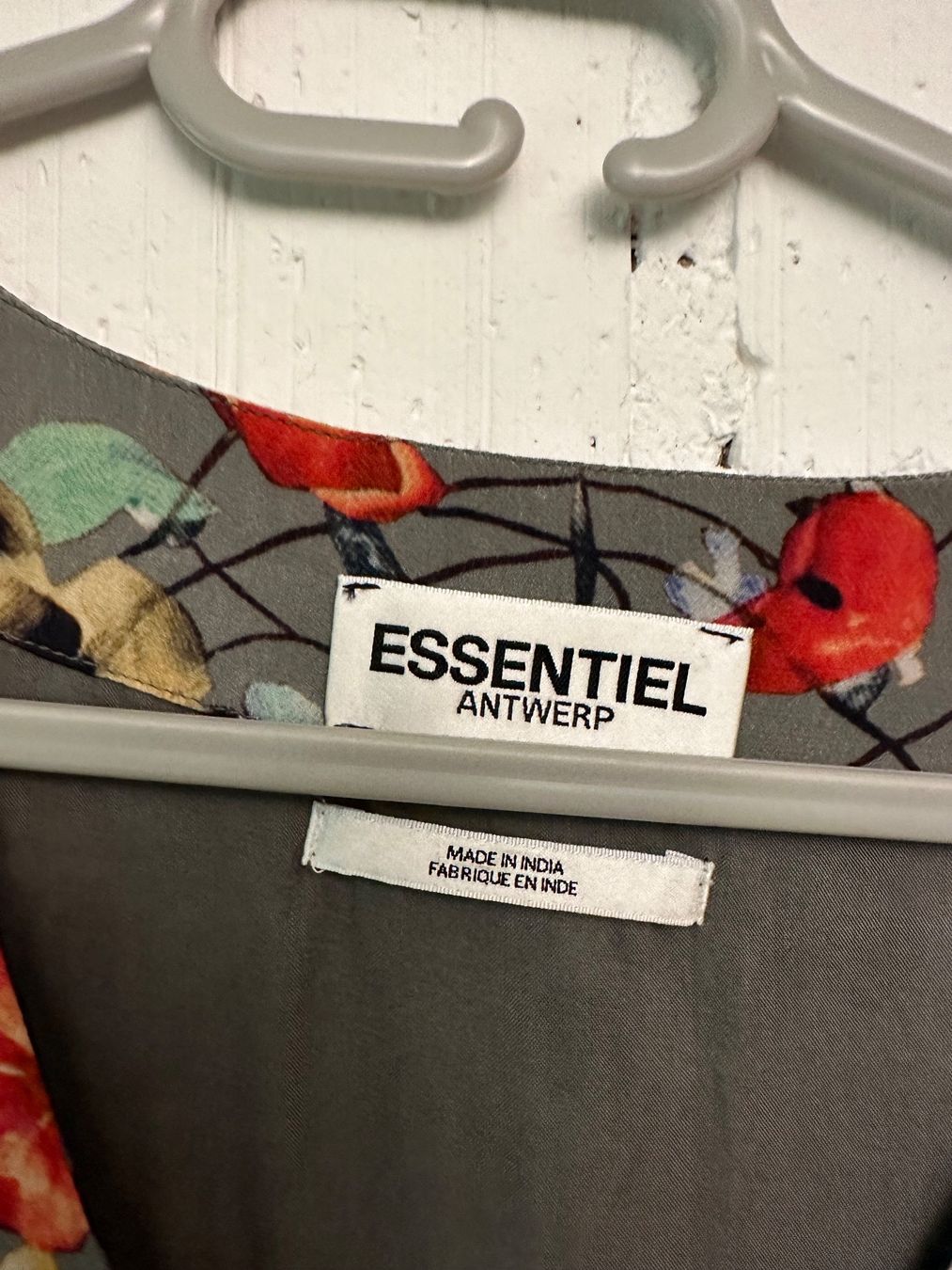 Essentiel Antwerp Vestiti: Essentiel Antwerp Kleid, Grösse 40 – Usato da Pfaffhausen venduto da Geraldine12 2