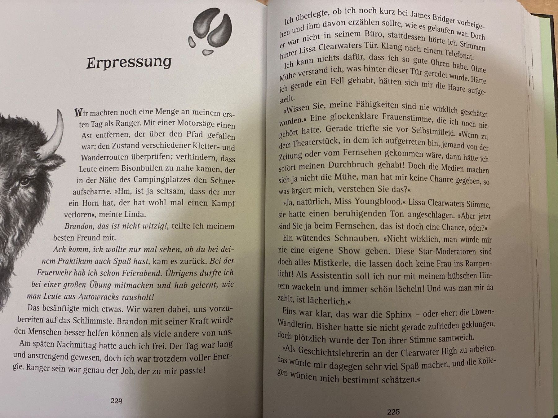Libri: Buch: Woodwalkers - Feindliche Spuren – Usato da Guntershausen venduto da Gloominati 2
