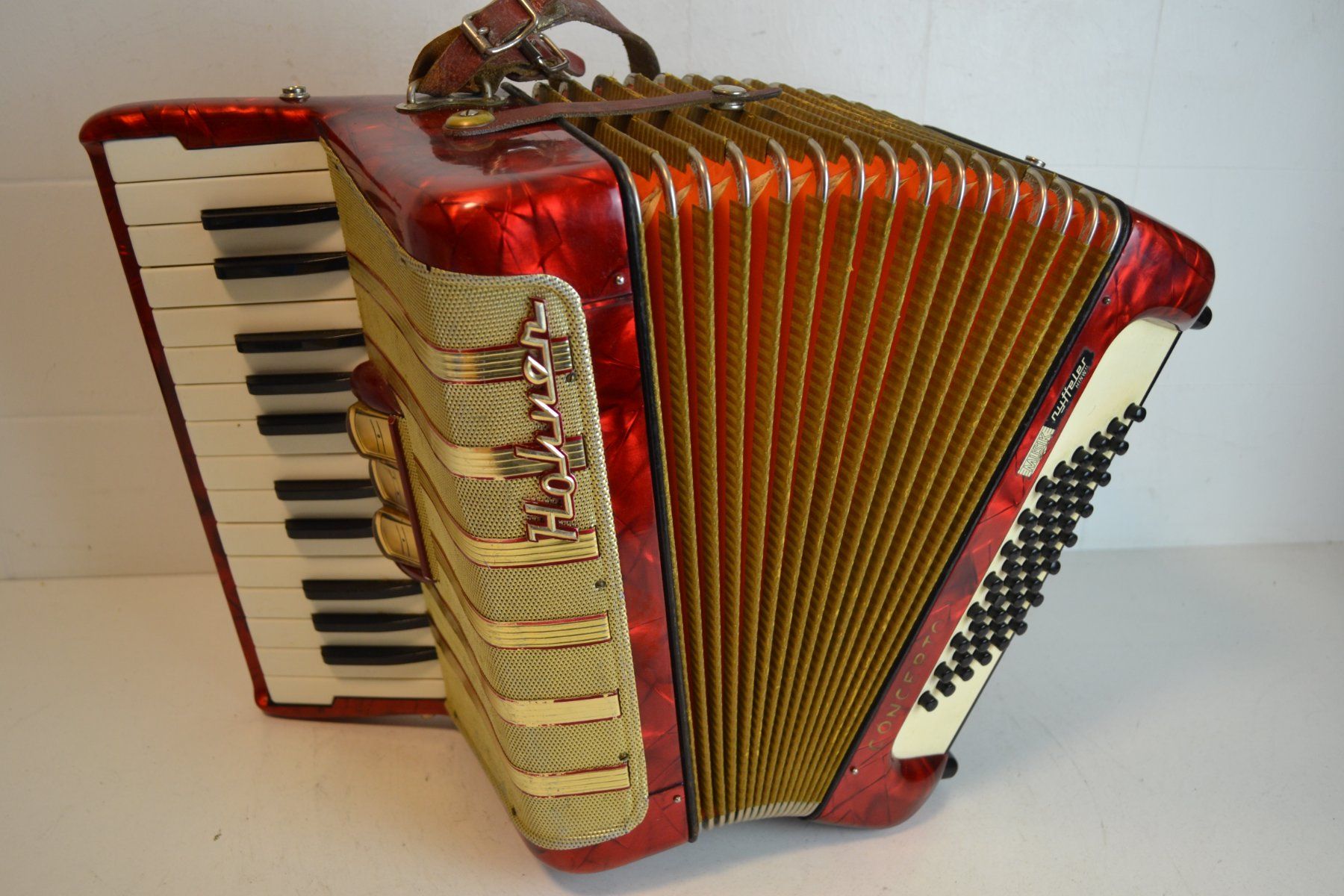 Hohner Strumenti musicali: Akkordeon chromatisch Hohner Concerto I – Usato da Zürich venduto da Brockito 4