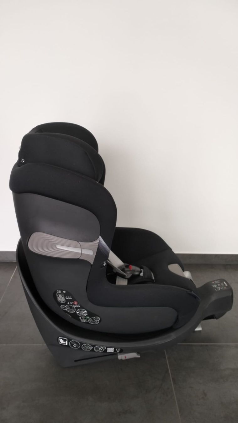 Cybex Seggiolini per auto: Cybex Sirona SX2 i-Size Kindersitz – Usato da Frutigen venduto da ros_77bd 1