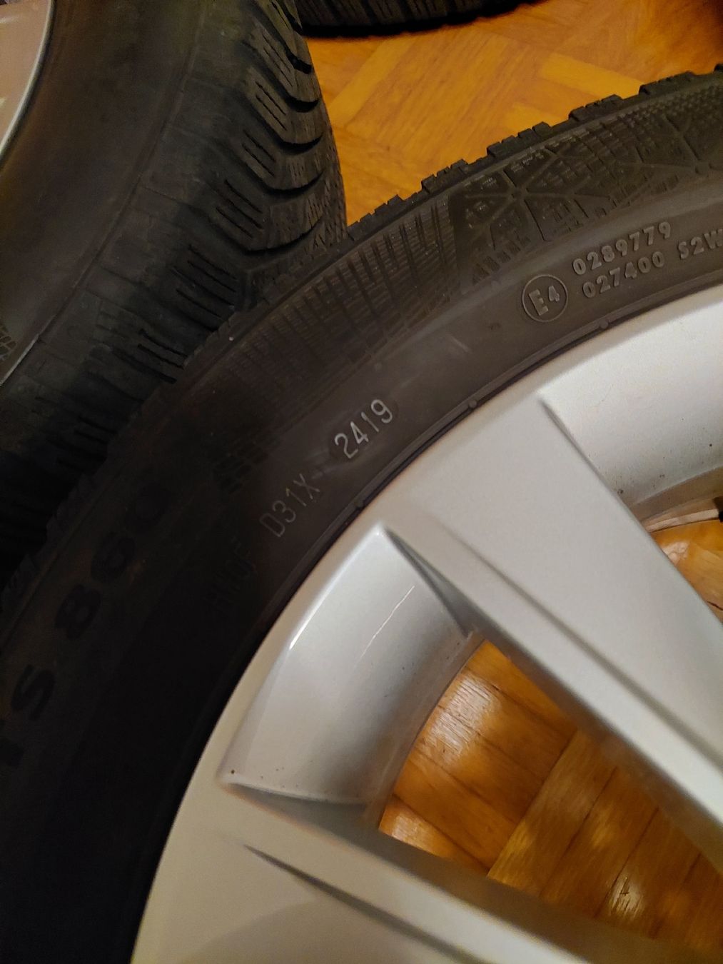 Seat Pneumatici & Ruote complete: Seat Leon 16 Zoll Winterräder – Usato da Stansstad venduto da Mazzane 5