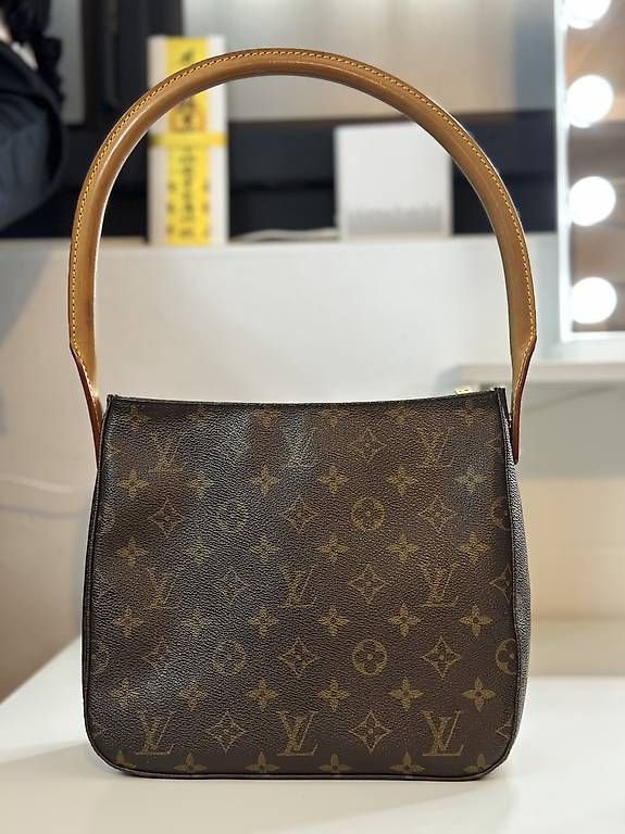 Louis Vuitton Borse da donna: Louis Vuitton Looping – Usato da Biel/Bienne venduto da fab_66kd 2