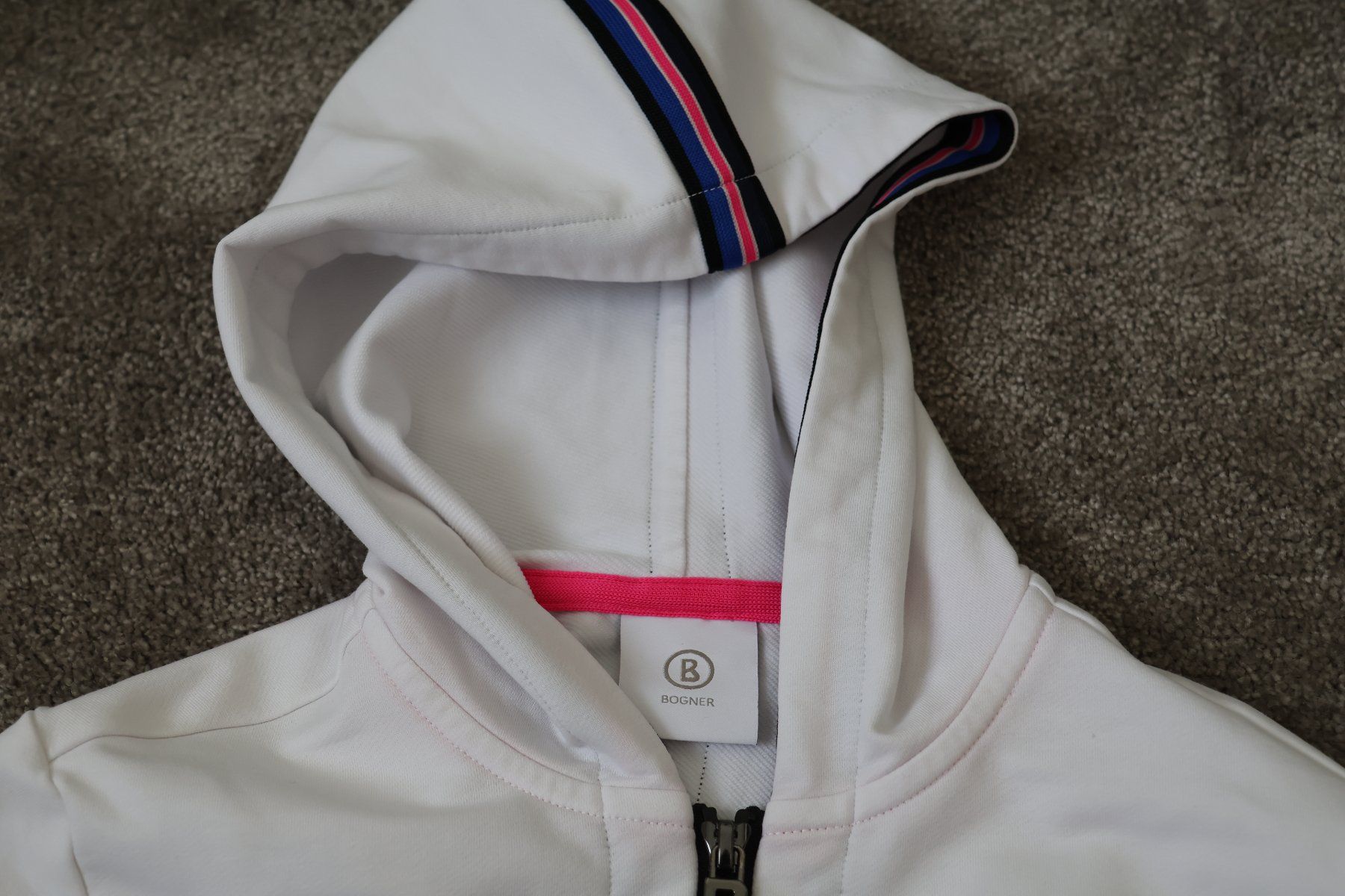 Giacche & Cappotti: Mädchen Bogner Jacke – Usato da Balzers venduto da MinimenschMia 2
