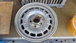 Eine einzelne Mercedes Barock Felge  6.5 x 14 